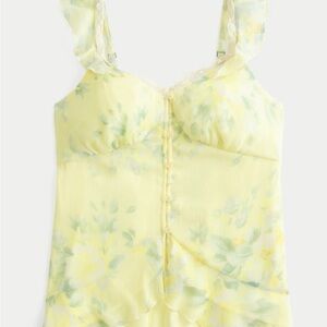 Hollister Feminine Floral Butter Yellow Easy Chiffon Babydoll Blouse Size Small